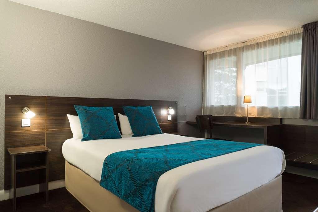Sure Hotel By Best Western Biarritz Aeroport Англе Номер фото